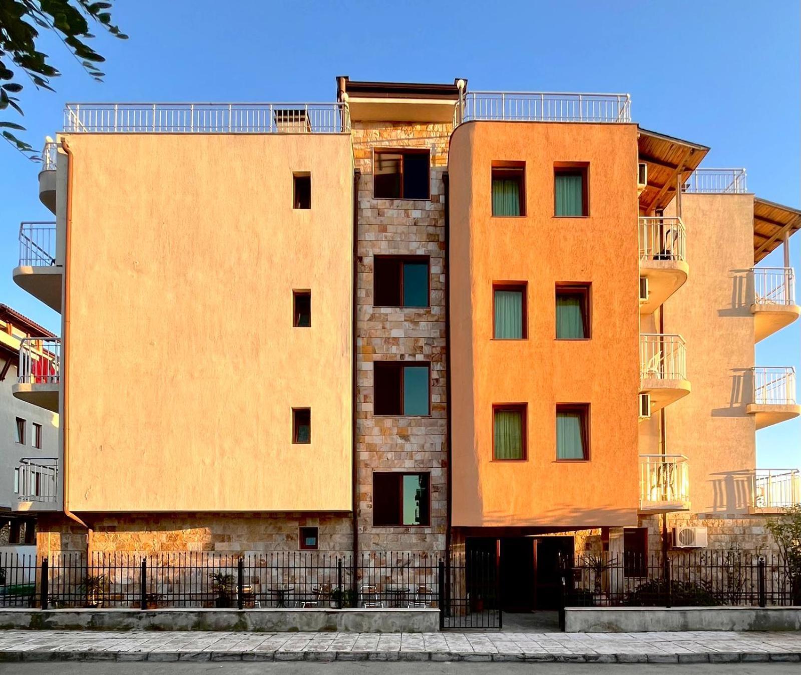 Family Hotel Primo Πριμόρσκο Εξωτερικό φωτογραφία